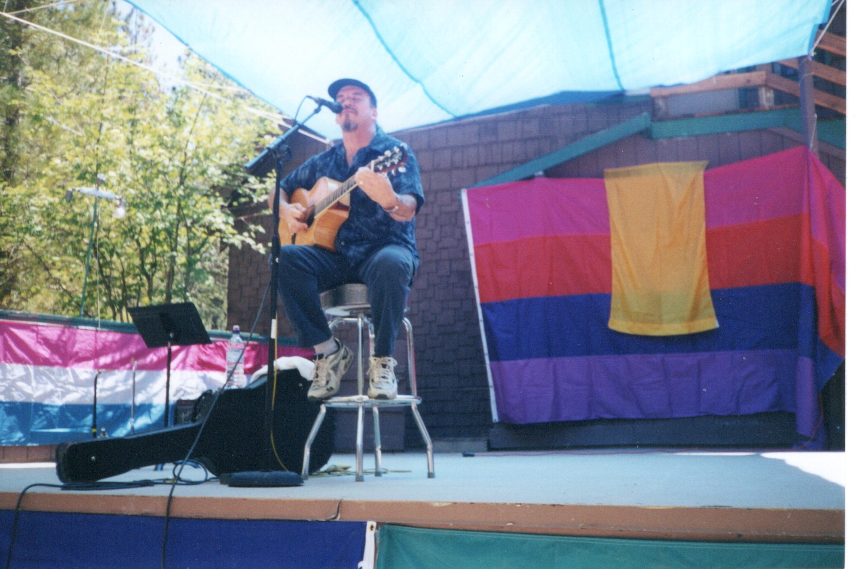 Chuck Alvarez Performing Solo